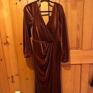 Reverly size 14 Color Rust bridesmaid dress